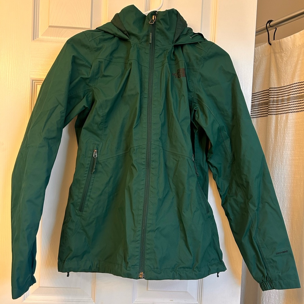 NORTH FACE RAIN JACKET